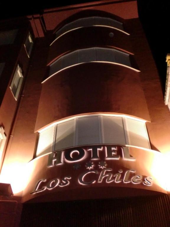 Hotel Los Chiles Villanueva Del Arzobispo Eksteriør bilde